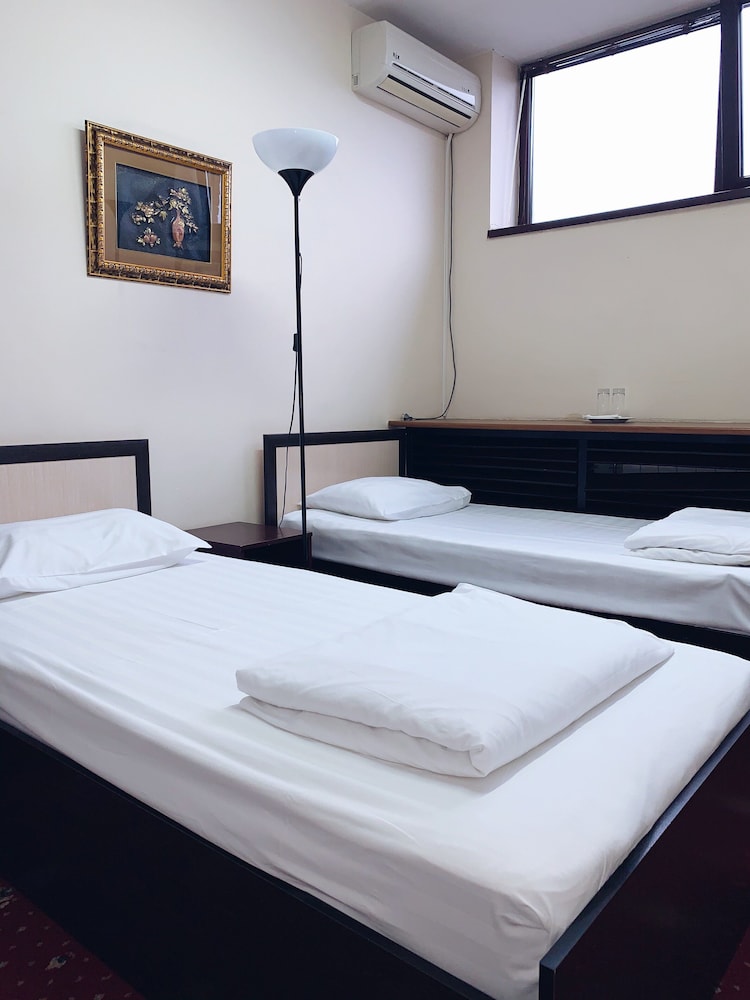 Economy Twin Room