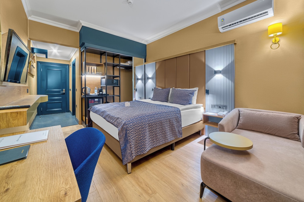Standard Room Land View