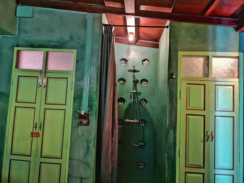 Pottery (1 Single Bed), photo 7