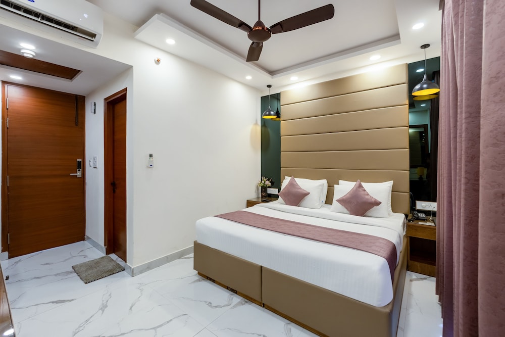 Premier Room - Photo 4