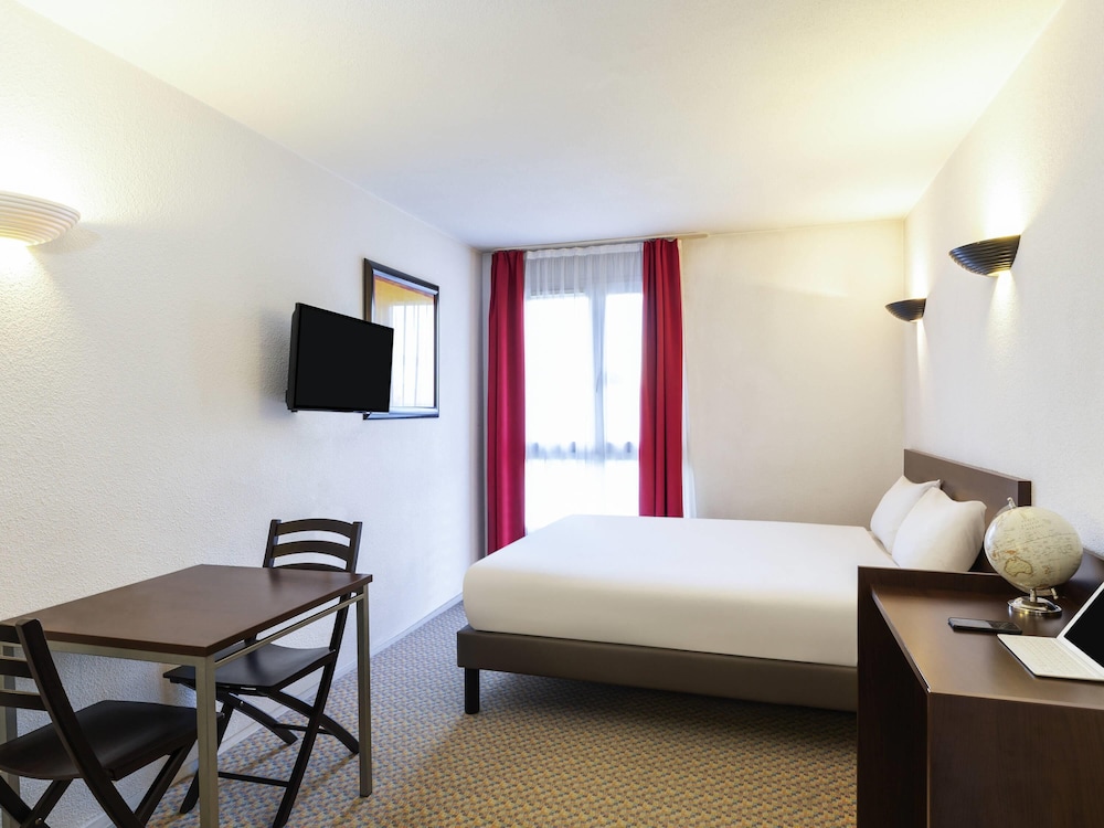 Double Room Single Use (1 person) photo 1