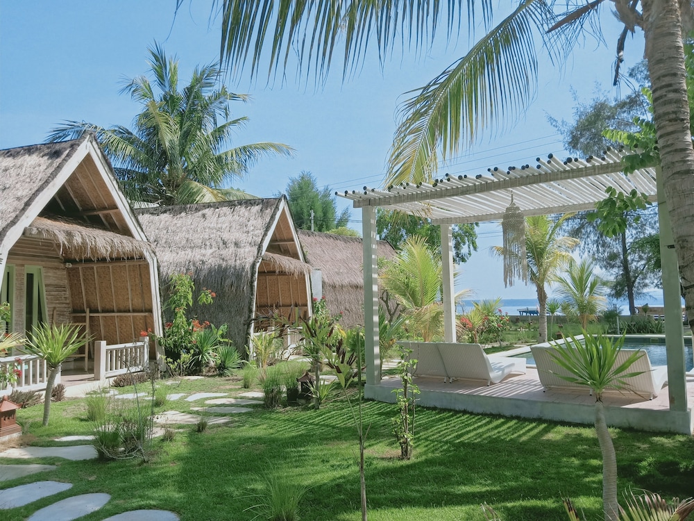 Deluxe Twin Garden View with Terrace photo 2