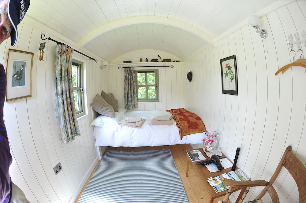 Comfort Cabin, 1 Bedroom, Shared Bathroom, Mountain View