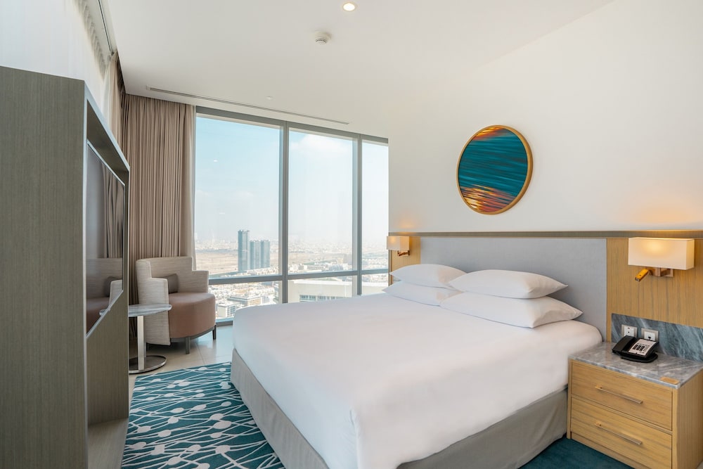 Superior Room, 1 King Bed photo 3