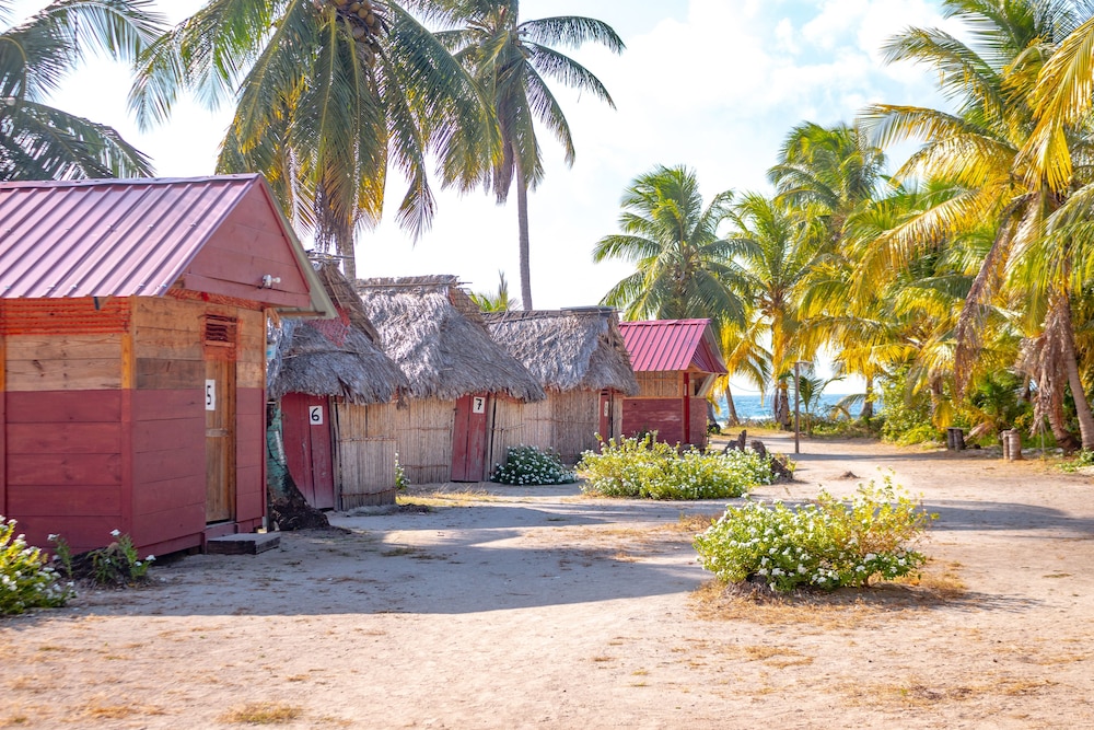 Traditional Room, Multiple Beds, Non Smoking, Beach View photo 2