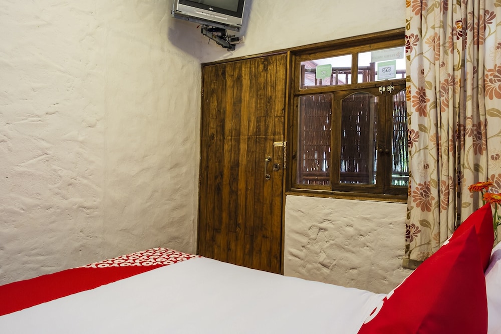 Standard Room - Photo 1