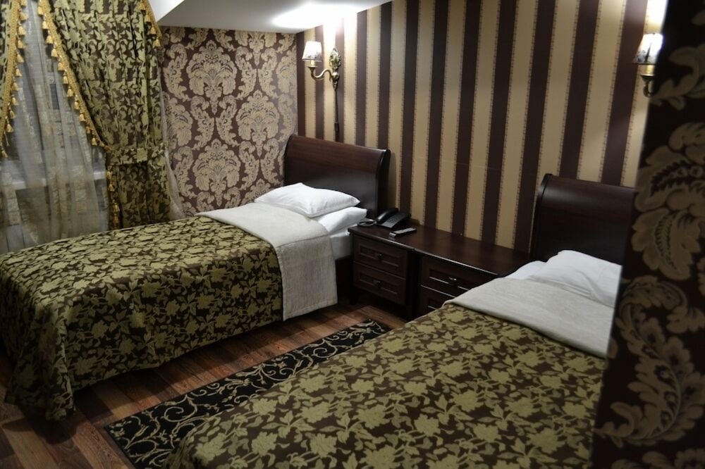 Basic Twin Room
