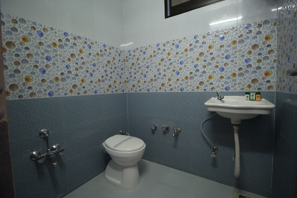 Double Or Twin Room photo 3