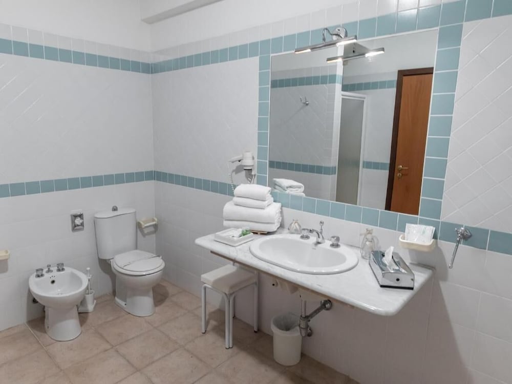 Basic Triple Room, 1 Bedroom photo 2