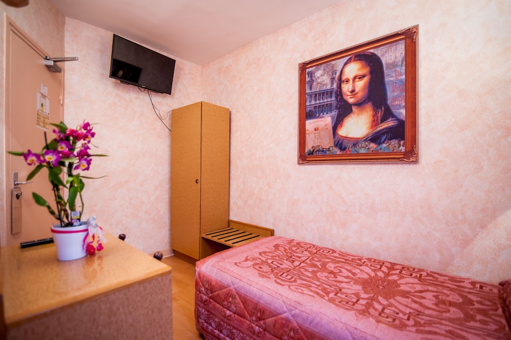Single Room photo 3