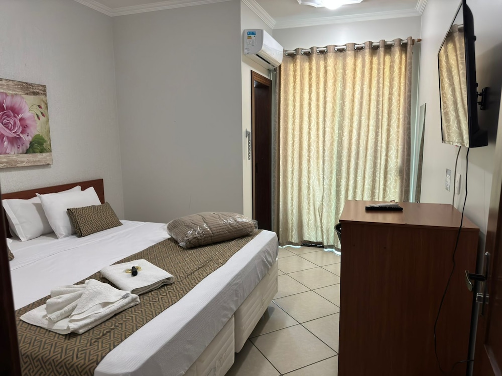 Premium Double Room, 1 King Bed, Non Smoking - Photo 4