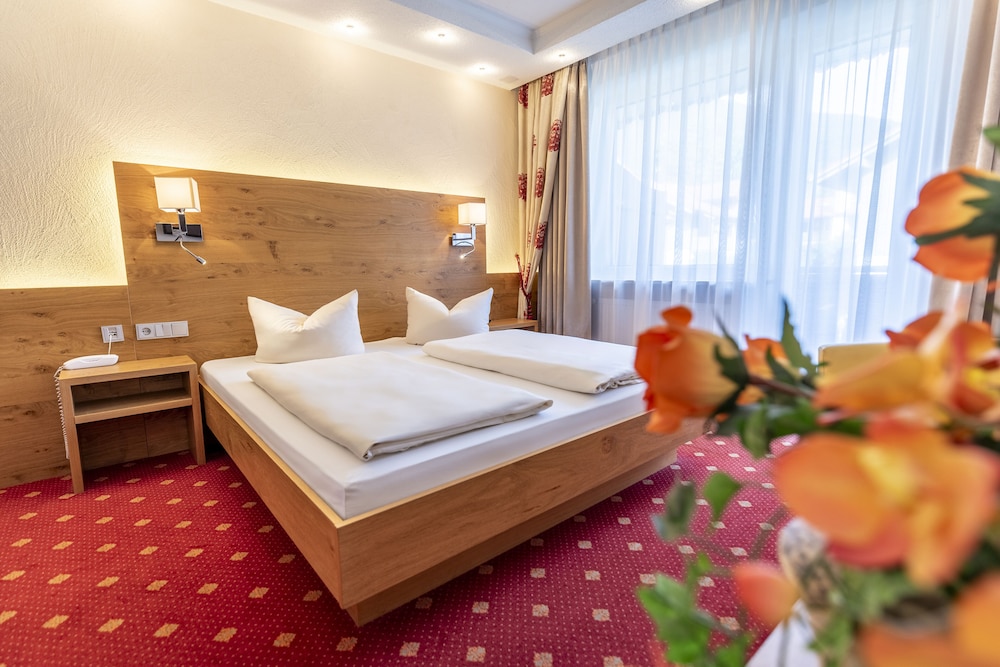 Standard Double Room, Balcony (PLUS)