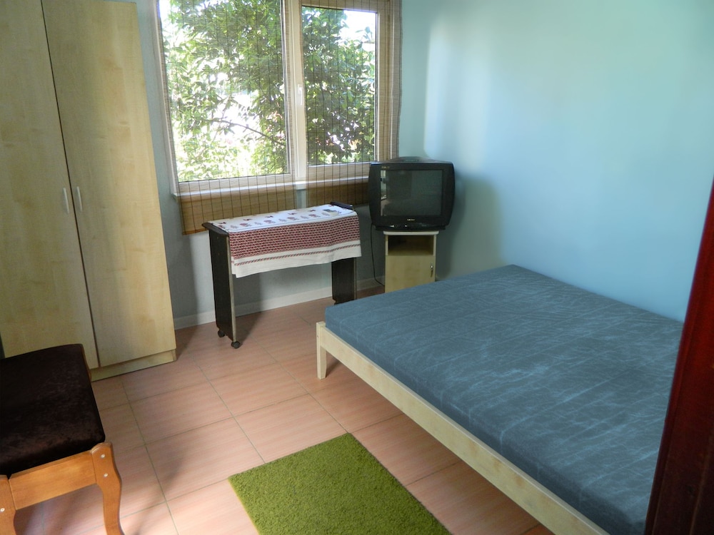 Standard Double Or Twin Room, 1 Bedroom, Balcony, Courtyard View photo 1