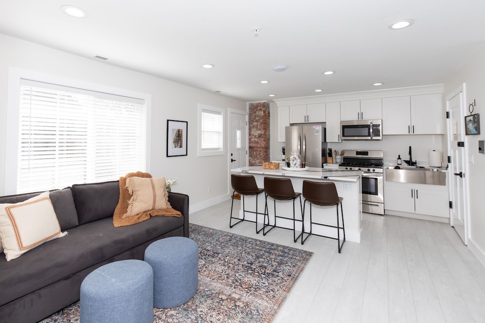 Standard Condo, 1 Bedroom