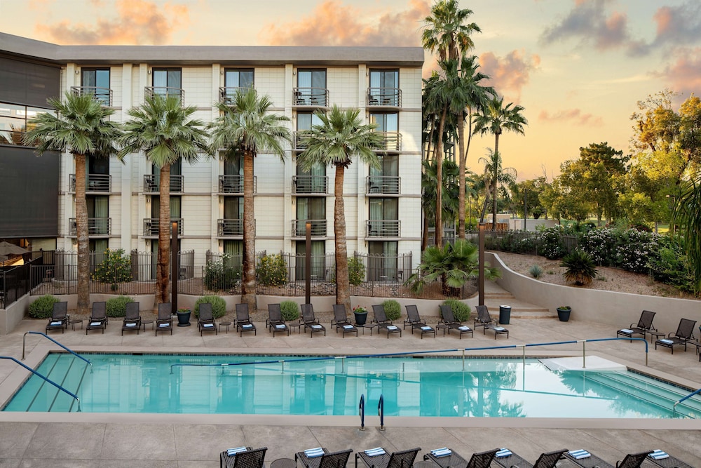 Suite, 2 Queen Beds, Balcony, Pool View - Photo 1