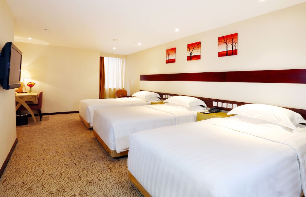 Triple Room - Photo 1