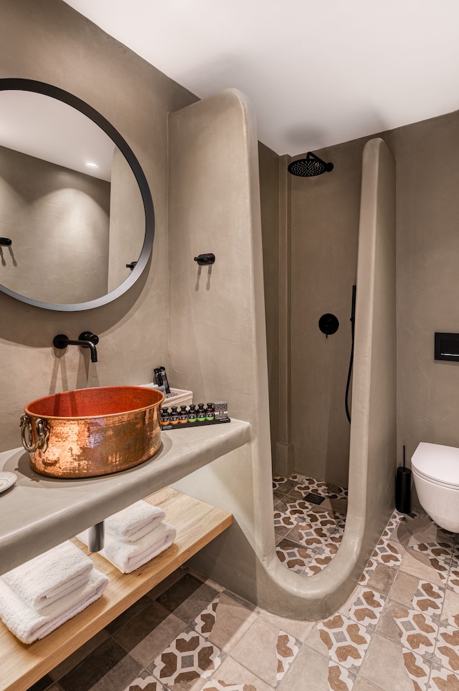 Junior One Bedroom Suite With Sea View - Sting photo 3