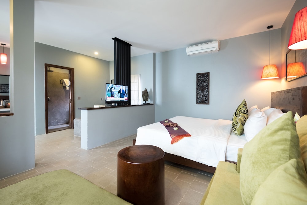 Junior Suite, Garden View