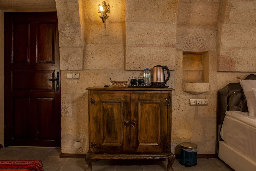 Standard Stone Room photo 2