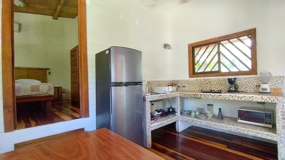 Apartment, 1 Bedroom, Kitchen photo 2