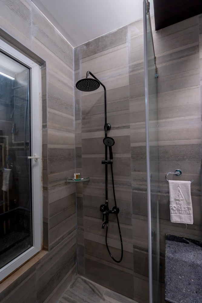 Premium Double Room, 1 Bedroom, Non Smoking, Garden View photo 3