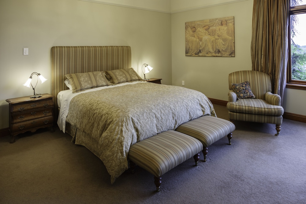 Lakeview Suite photo 1