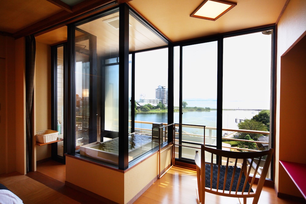 Yuuga Japanese-Western Style Room with Private Natural Hot Spring Semi-Open-Air Bath - Non-Smoking photo 2