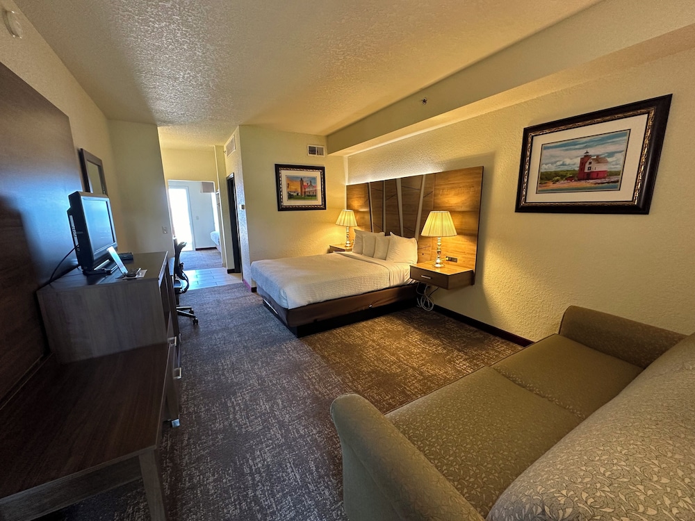 Economy Room, Multiple Beds, Courtyard View photo 2