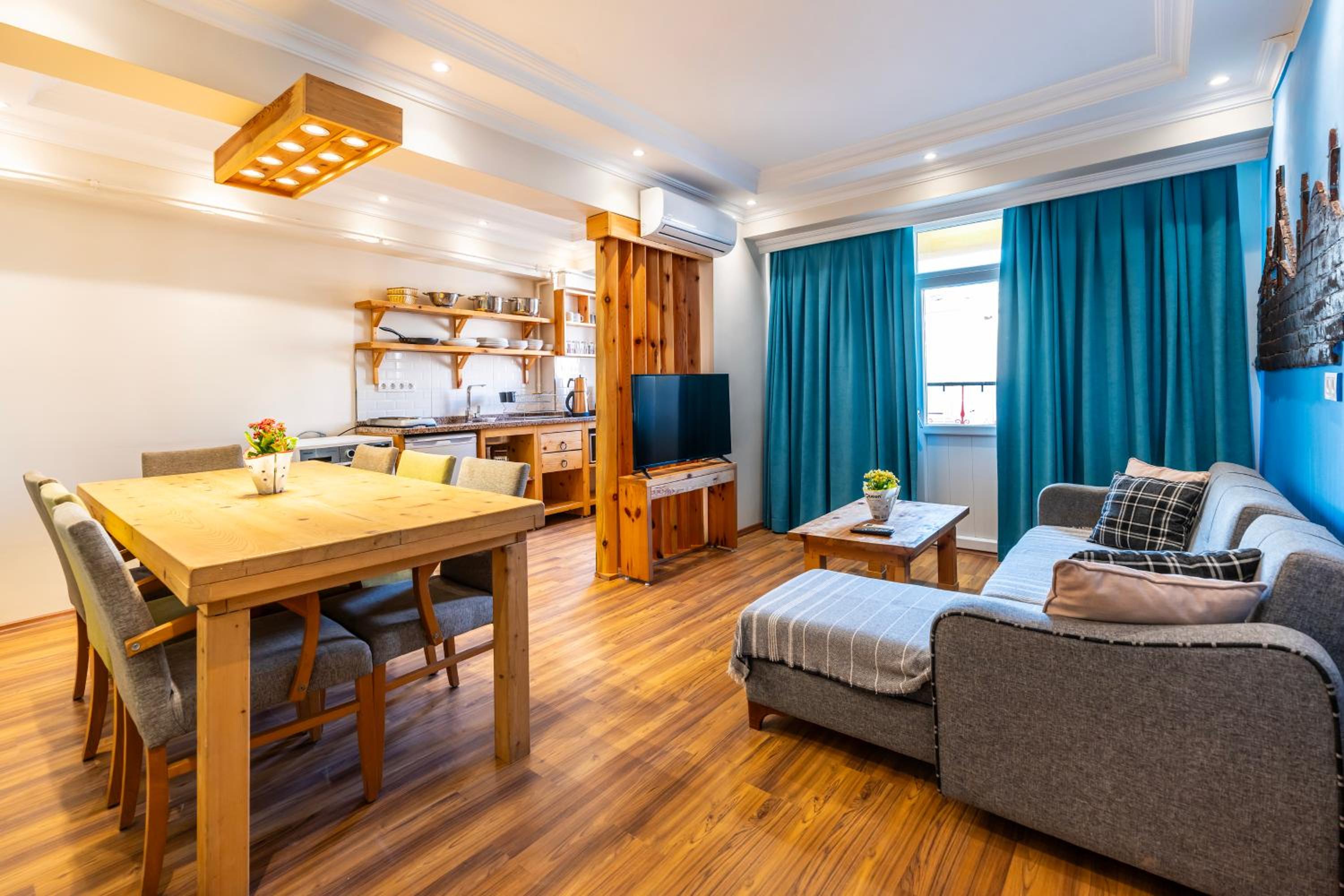 Superior Apartment with Jacuzzi photo 2