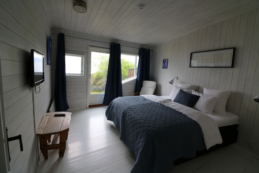 Economy Double Room, Sea View photo 2