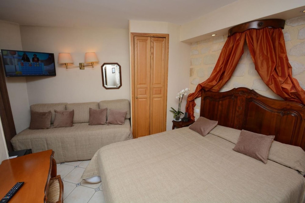 Classic Triple Room photo 3