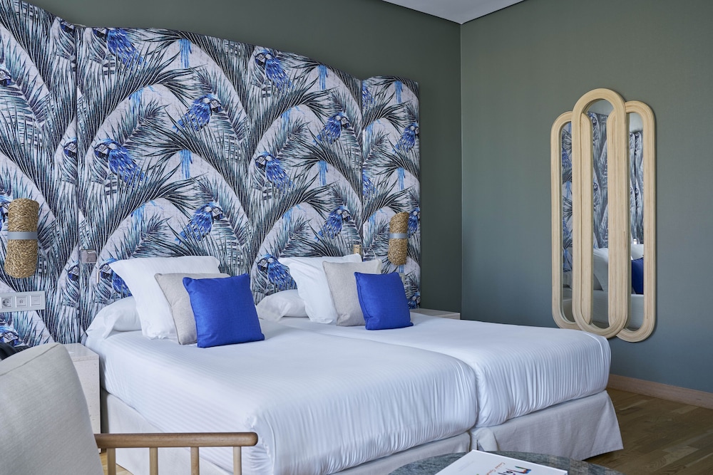 Premium Double Room Single Use, Balcony