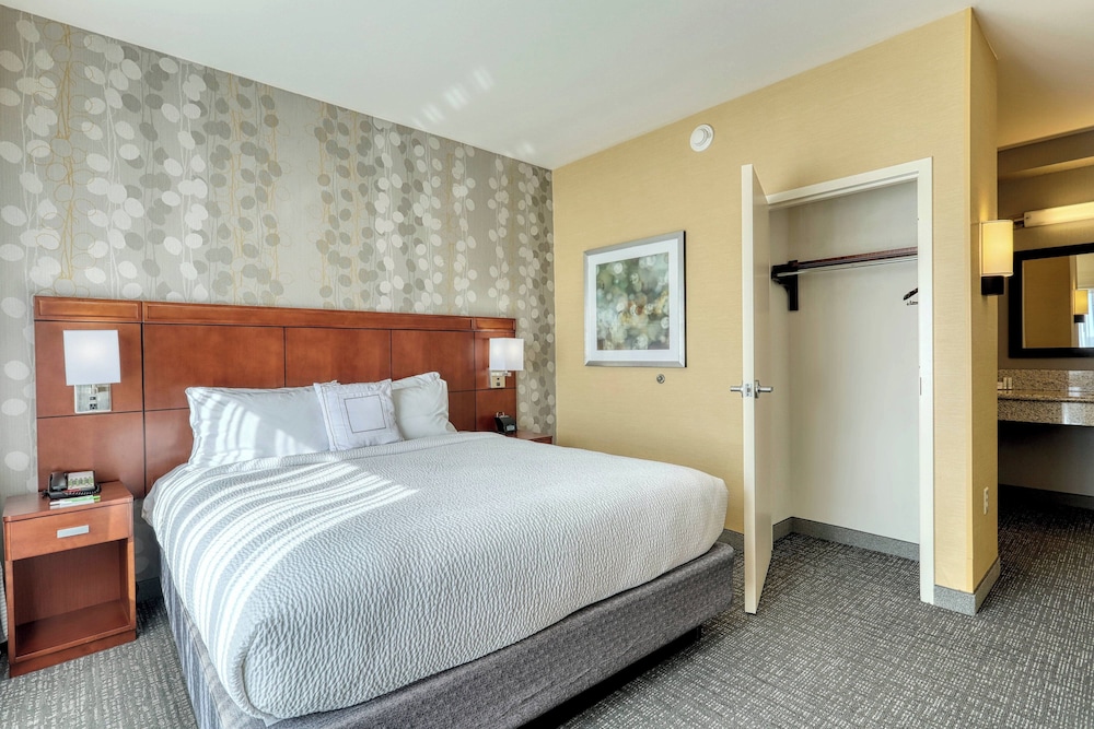 Suite, 1 Bedroom, City View photo 1