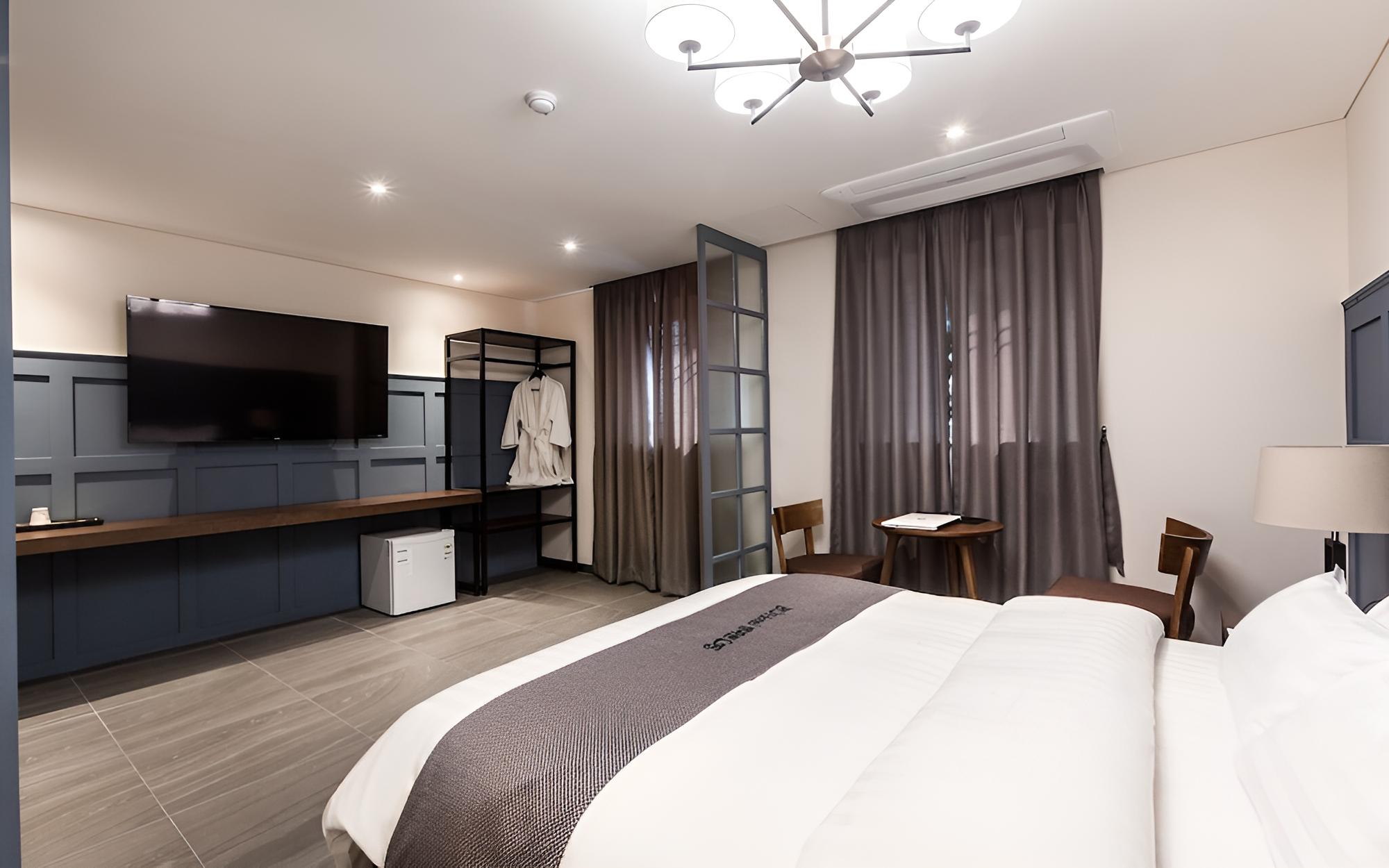 Room (Deluxe-Double Room (electric blanket ) photo 3