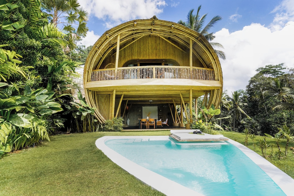 Dome Villa photo 1