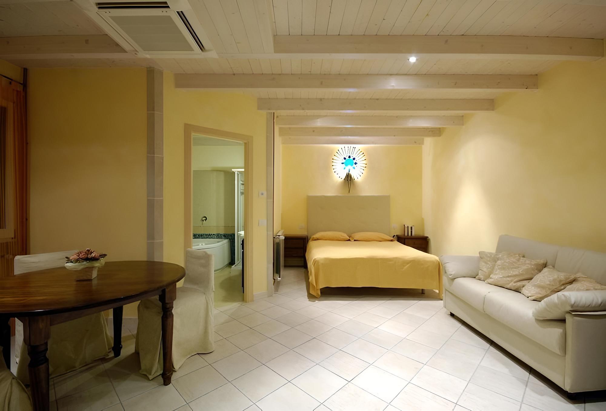 Junior Room, Jetted Tub, Sea View