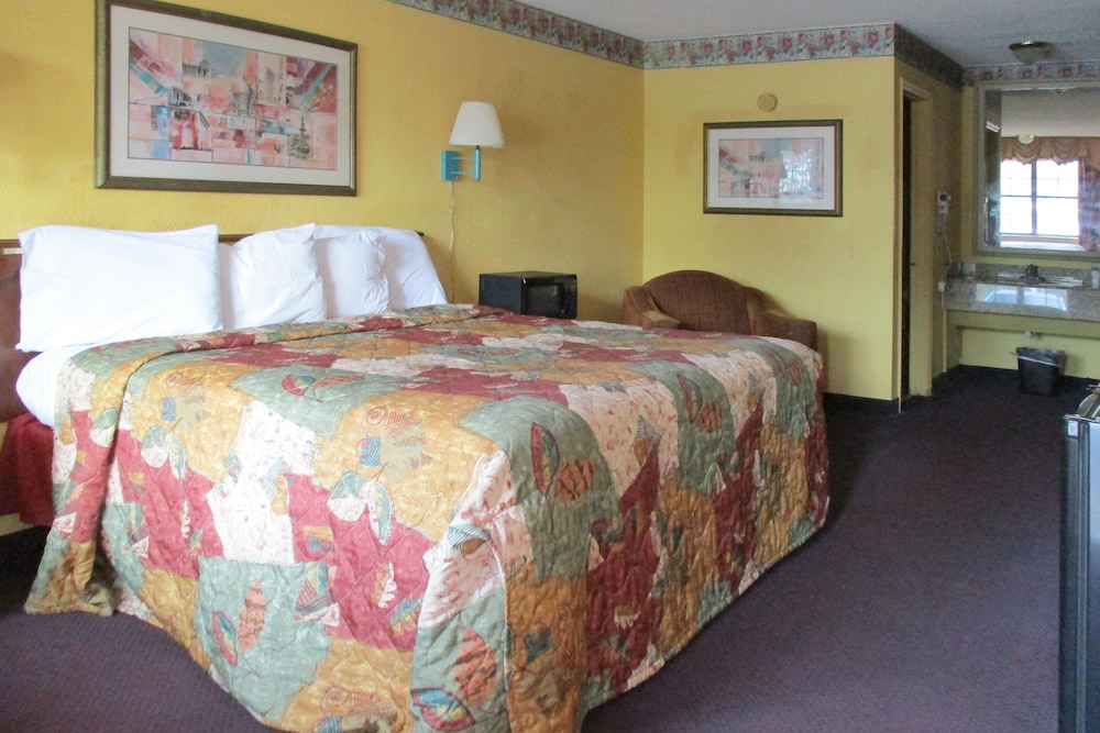 Room, 1 King Bed - Photo 1