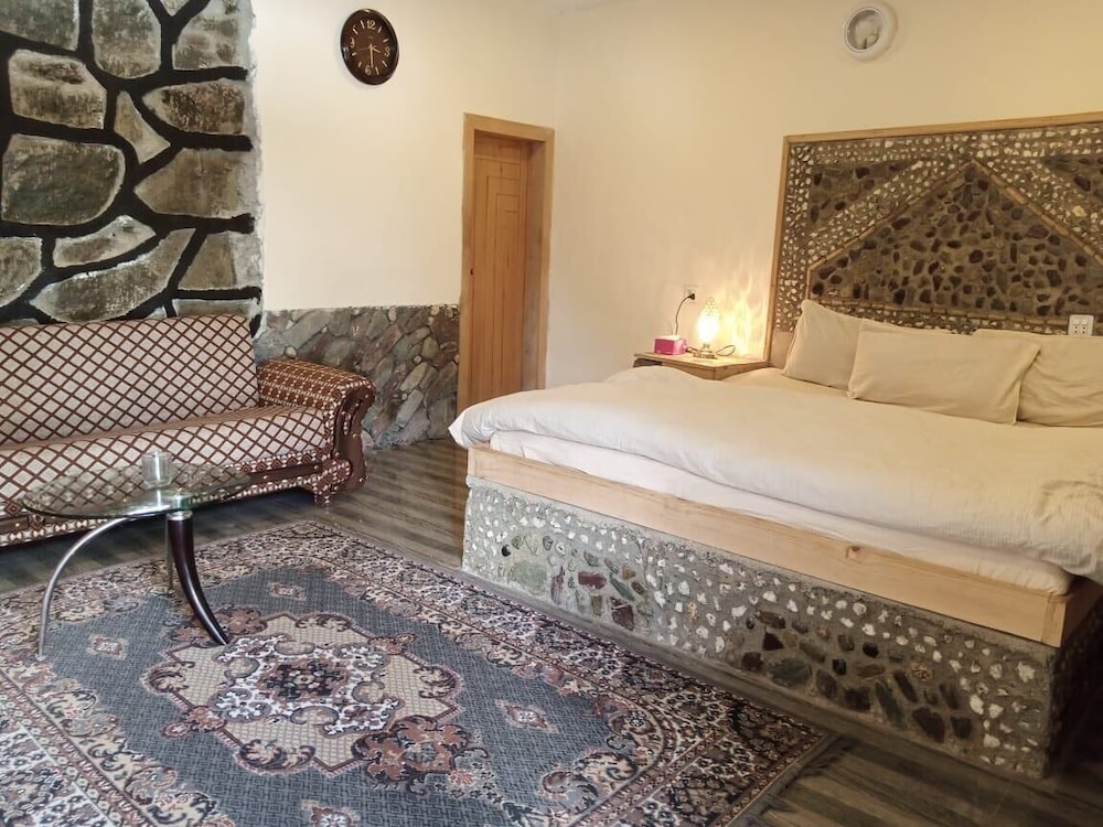 Deluxe Double Room photo 2