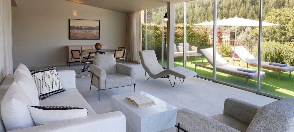 Panoramic Suite, River View (Collection) - Photo 6
