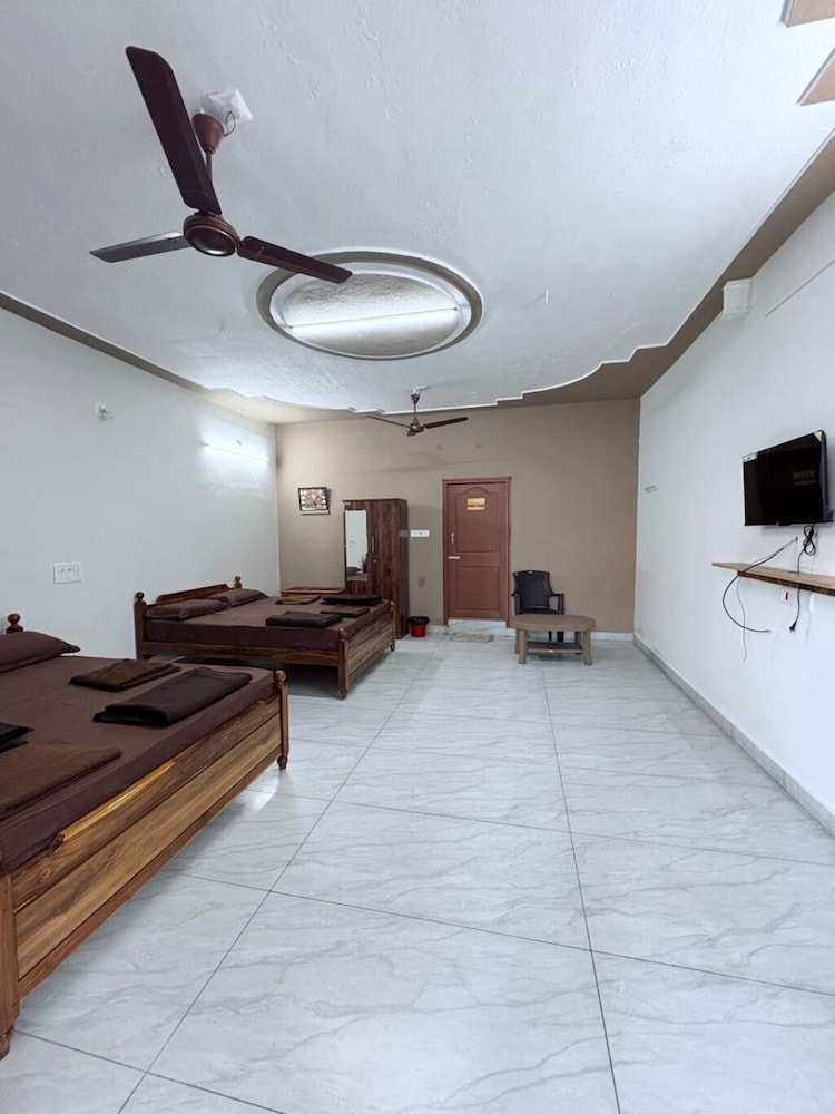 Family Quadruple Room photo 1