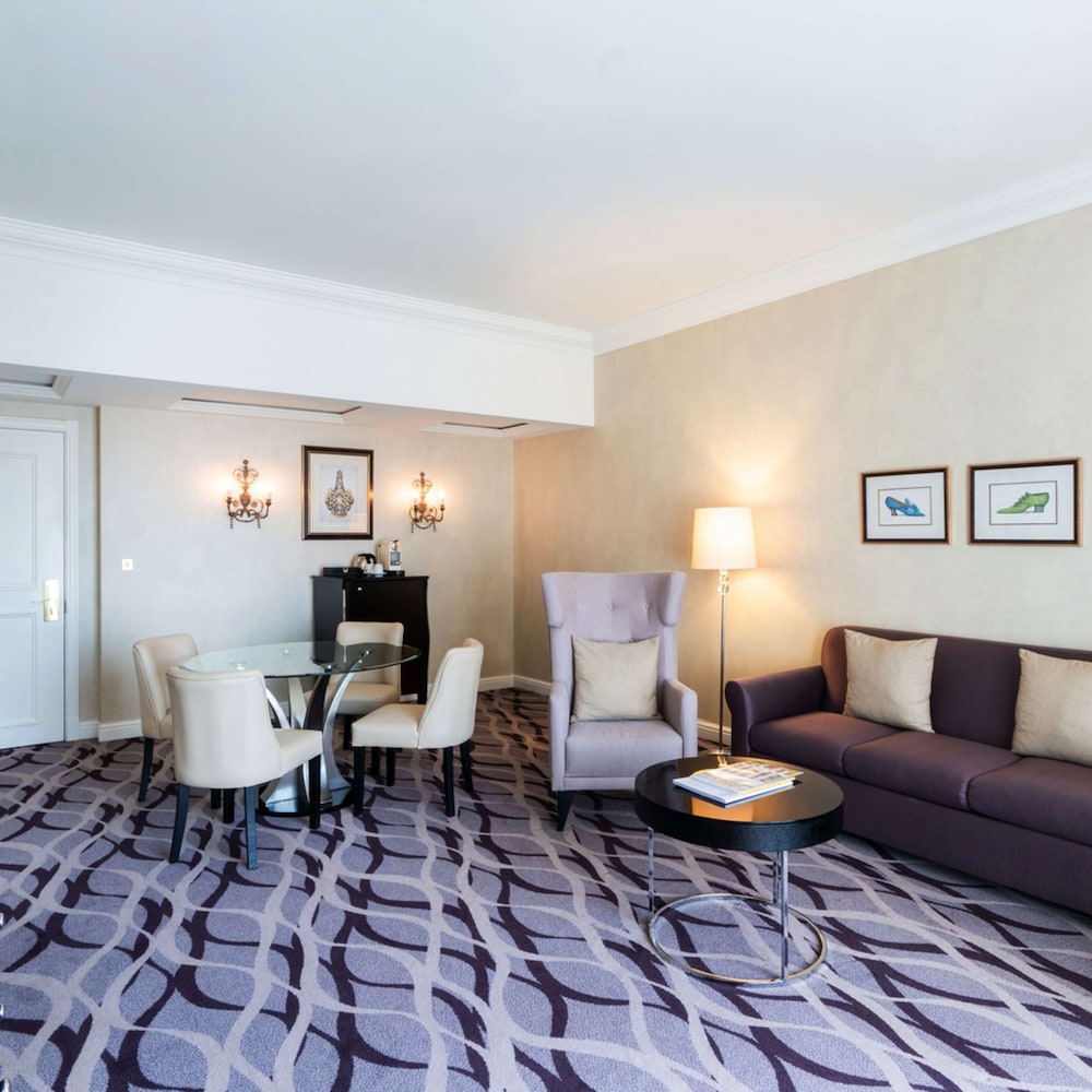 Executive Suite, 1 King Bed