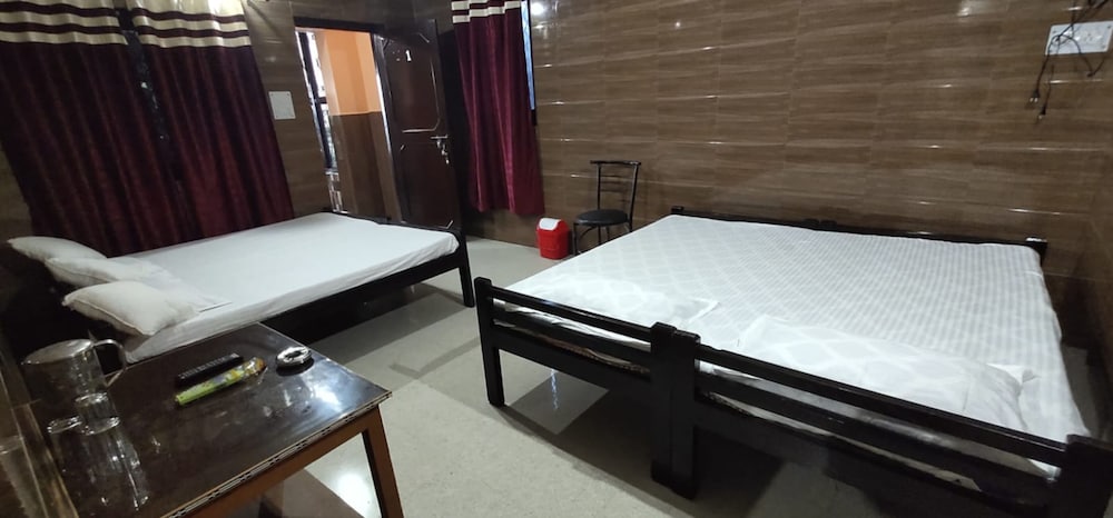 Deluxe Triple Room - Photo 2
