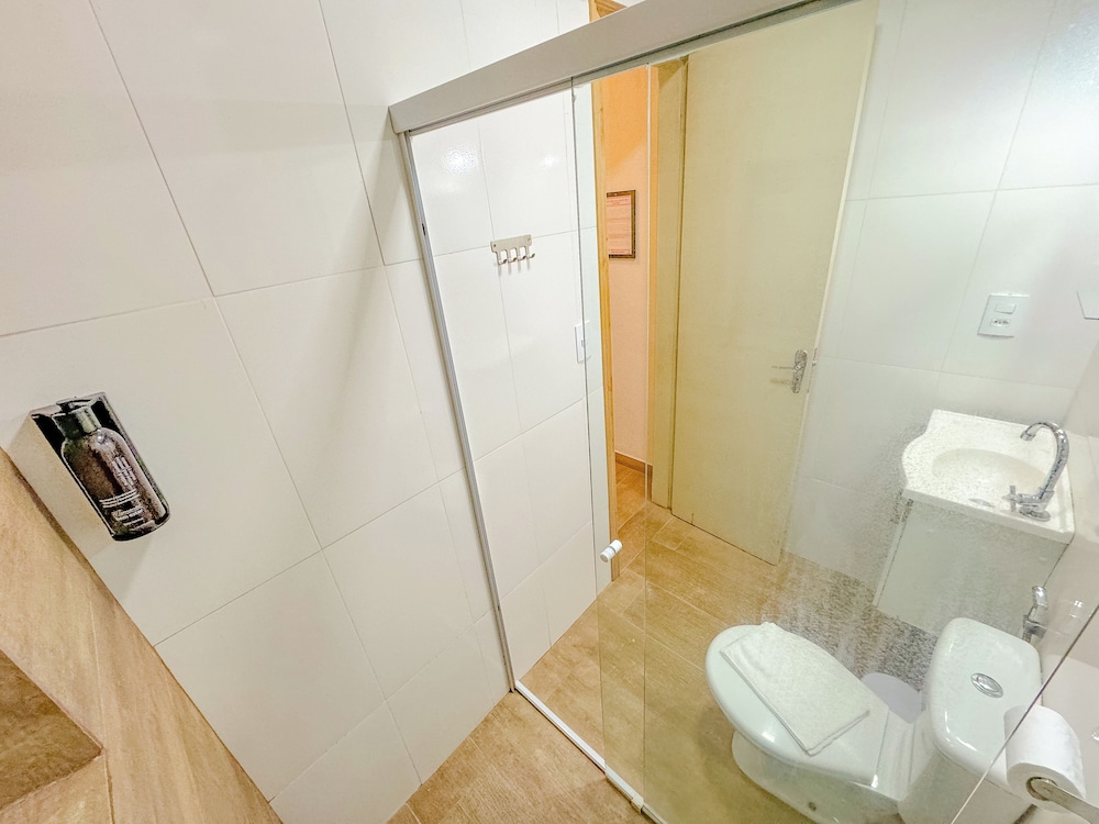 Basic Double Room photo 2
