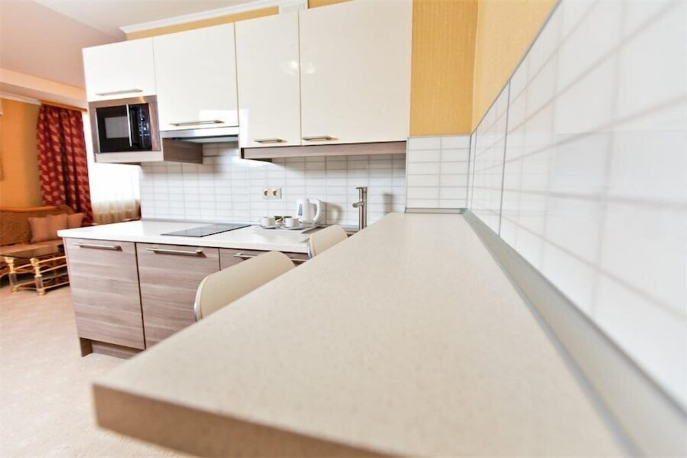 Apartment photo 1