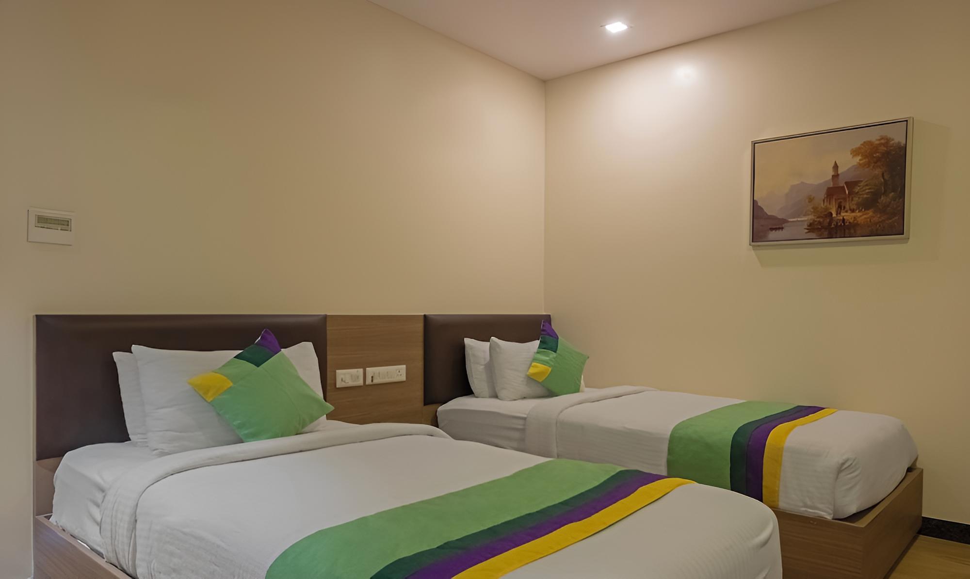 Deluxe Double Room photo 3