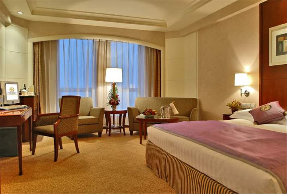 Superior Room, 1 King Bed - Photo 2