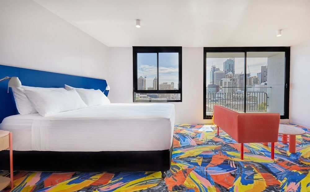 Room, 1 Queen Bed (Adge) photo 1