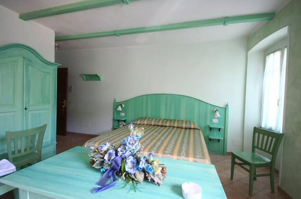 Double or Twin Room (dependance) photo 3