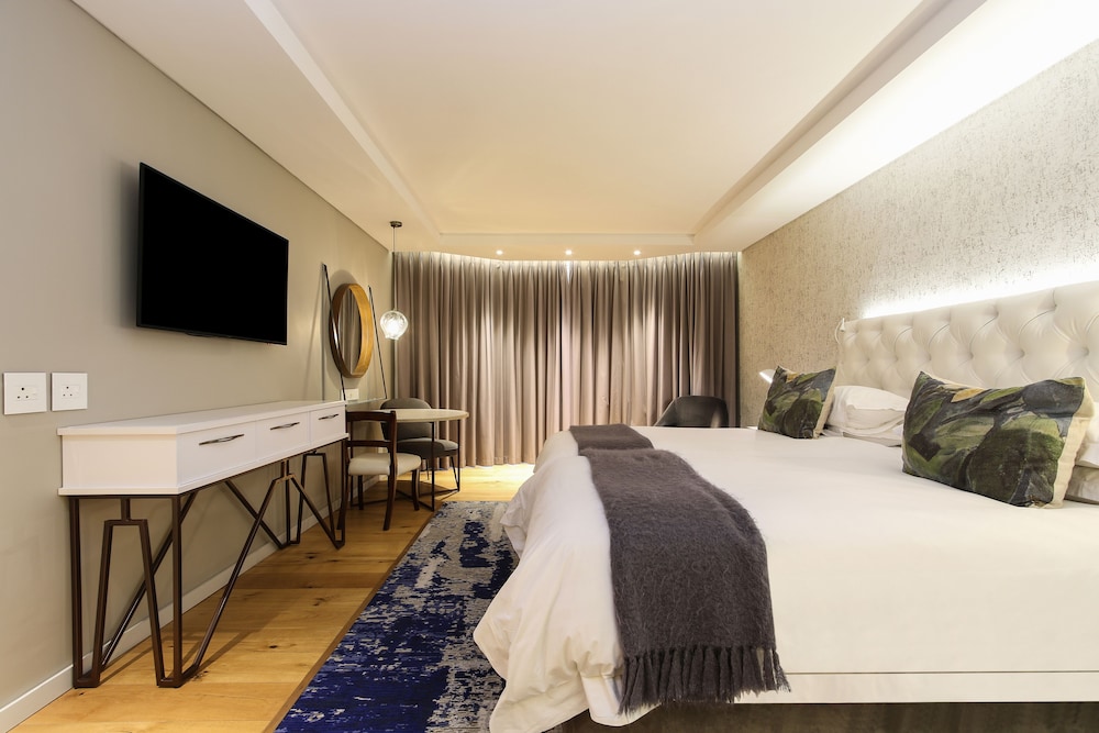 Superior Room, 1 King Bed, Mountain View, Mountainside (Mountain Room) - Photo 3