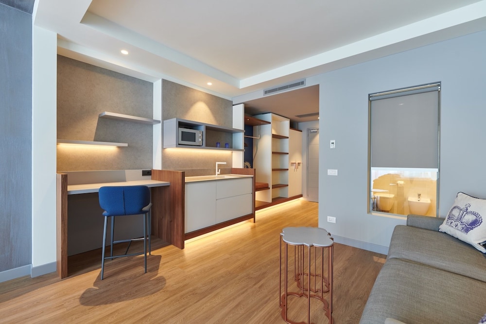 Suite, Beach View